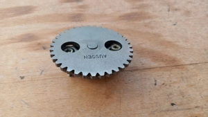 Aprilia Scarabeo 125 - 200 olajpumpa - kép 3