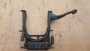 Aprilia Scarabeo 125 - 200 középtámasz - kép 5