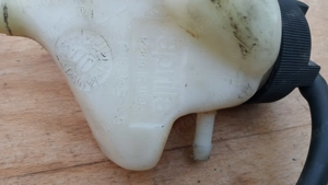 Aprilia Scarabeo 125 - 200 kiegyenlítő tartály - kép 2