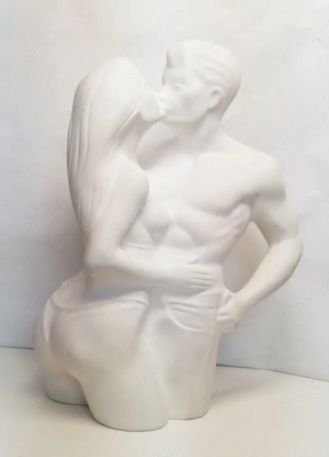 Szerelmi izzás. Világhy Árpád szobrász-keramikus alkotása rusztikus máz nélküli porcelán szobor - kép 2