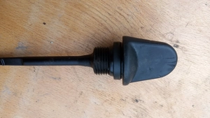 Piaggio Beverly 400 - 500 olajnívó pálca - kép 2