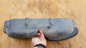 Aprilia Scarabeo 500 kuplung fedél borítás sérült - kép 2