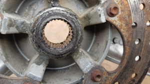 Aprilia Scarabeo 500 hátsó kerék - kép 7