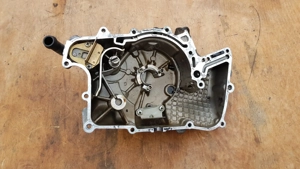 Aprilia Scarabeo 500 gyújtásfedél vízpumpával - kép 5