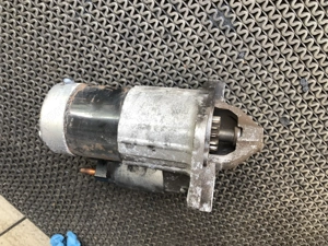 Renault Clio III 1.5 DCI önindító 8200584675 posta megoldható - kép 3