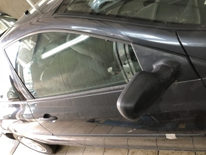 Renault Clio III jobbos balos ajtó, visszapillantó, balos sárvédő  - kép 2