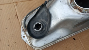 Honda Silver Wing Fjs 400 - 600 üzemanyag tank - kép 3