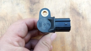 Honda SW-T swt 400 - 600 vezérműtengely jeladó - kép 2