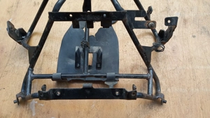 Kymco Grand Dink 125 - 150 első idomtartó konzol - kép 2