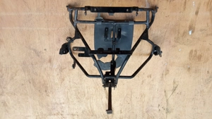 Kymco Grand Dink 125 - 150 első idomtartó konzol - kép 1