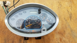 Kymco Grand Dink 125 - 150 km óra - kép 3