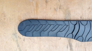 Malaguti Madison K 400 gumiszőnyeg jobbos sérült - kép 2