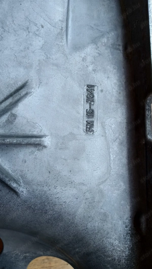 Malaguti Madison K 400 kuplung fedél - kép 3