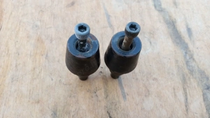 Malaguti Madison K 400 kormánysúly - kép 2