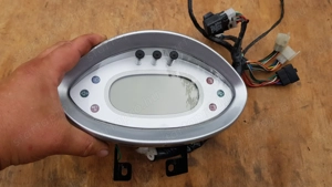 Kymco Grand Dink 250 km óra - kép 3