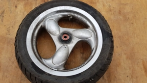 Kymco Grand Dink 250 első kerék - kép 5