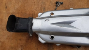 Kymco Grand Dink 250 kuplung fedél borítás sérült - kép 6