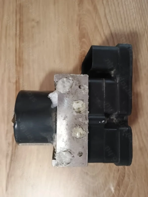 Ford Focus MK2 ABS kocka 3M51-2M110-JA - kép 2