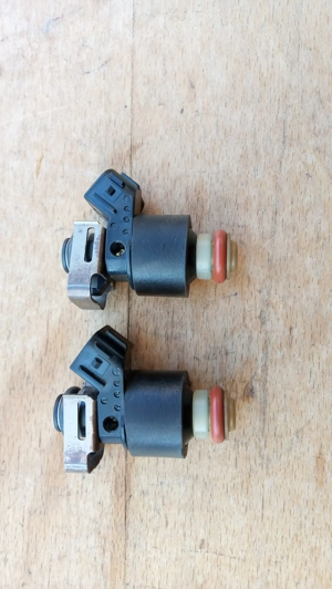 Honda SW-T swt 400 - 600 injektor befecskendező fej - kép 4