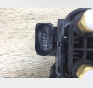 Volkswagen Touareg, AUDI Q7, Porsche Cayenne Új szeleptömb 7P0616014 - kép 2