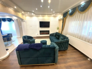 Kiskunhalas Honvéd utcában 160 m2-es felújított 2 lakószintes családi ház! - kép 5