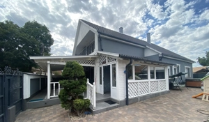 Kiskunhalas Honvéd utcában 160 m2-es felújított 2 lakószintes családi ház! - kép 15