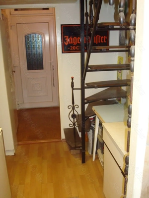 Metró megállónál garzon lakás eladó. - kép 2