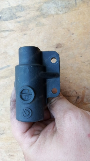 Piaggio x9 125 - 500 fékszelep - kép 2