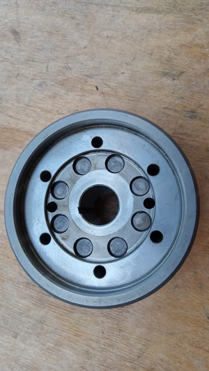 Piaggio x9 500 lendkerék - kép 4