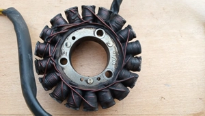 Piaggio x9 500 gyújtás állórész - kép 6