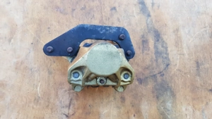 Piaggio x9 500 evo hátsó féknyereg - kép 6