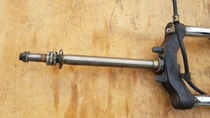 Yamaha Versity xc 300 első villa - kép 10