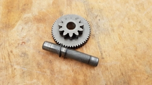 Yamaha Versity xc 300 közlőkerék - kép 3