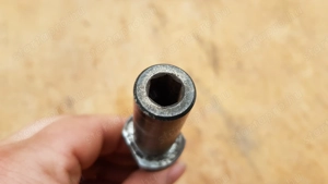 Yamaha Versity xc 300 első keréktengely - kép 2