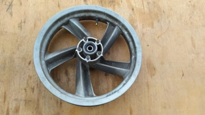 Aprilia Atlantic 500 első felni