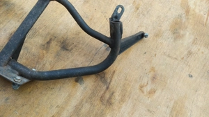 Aprilia Atlantic 500 első idomtartó konzol - kép 4