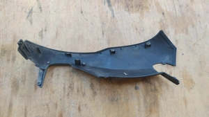 Aprilia scarabeo light 125 - 200 első idom alsó jobbos - kép 6