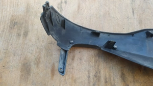 Aprilia scarabeo light 125 - 200 első idom alsó jobbos - kép 8