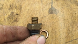 Aprilia scarabeo light 125 - 200 olajnyomás gomba - kép 2