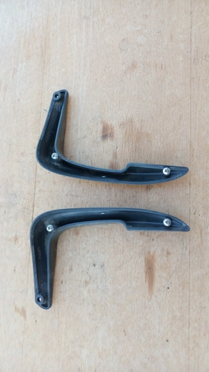 Aprilia scarabeo light 125 - 200 alsó koptató pár - kép 2