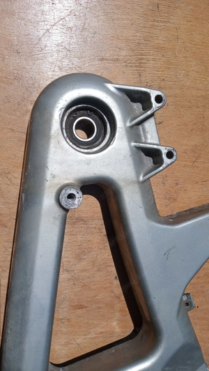 Aprilia scarabeo light 125 - 200 hátsó lengőkar - kép 3