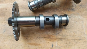 Aprilia scarabeo light 125 - 200 vezérműtengely pár - kép 7