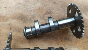 Aprilia scarabeo light 125 - 200 vezérműtengely pár - kép 5