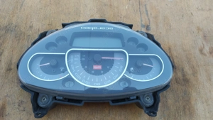 Aprilia scarabeo light 125 - 200 km óra - kép 9