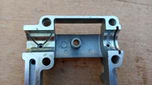 Aprilia scarabeo light 125 - 200 felső csapágyház - kép 4