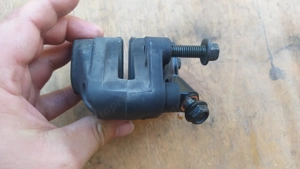 Aprilia scarabeo light 125 - 200 hátsó féknyereg - kép 3