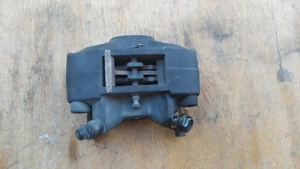 Aprilia scarabeo light 125 - 200 hátsó féknyereg - kép 7