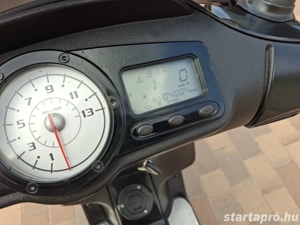 Piaggio Nrg 50 Mc4 Újszerű Gyári 4000km - kép 3
