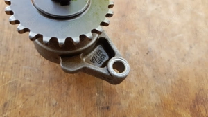 Aprilia scarabeo light 125 - 200 olajpumpa - kép 3