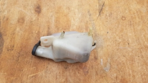 Aprilia scarabeo light 125 - 200 kiegyenlítő tartály - kép 2